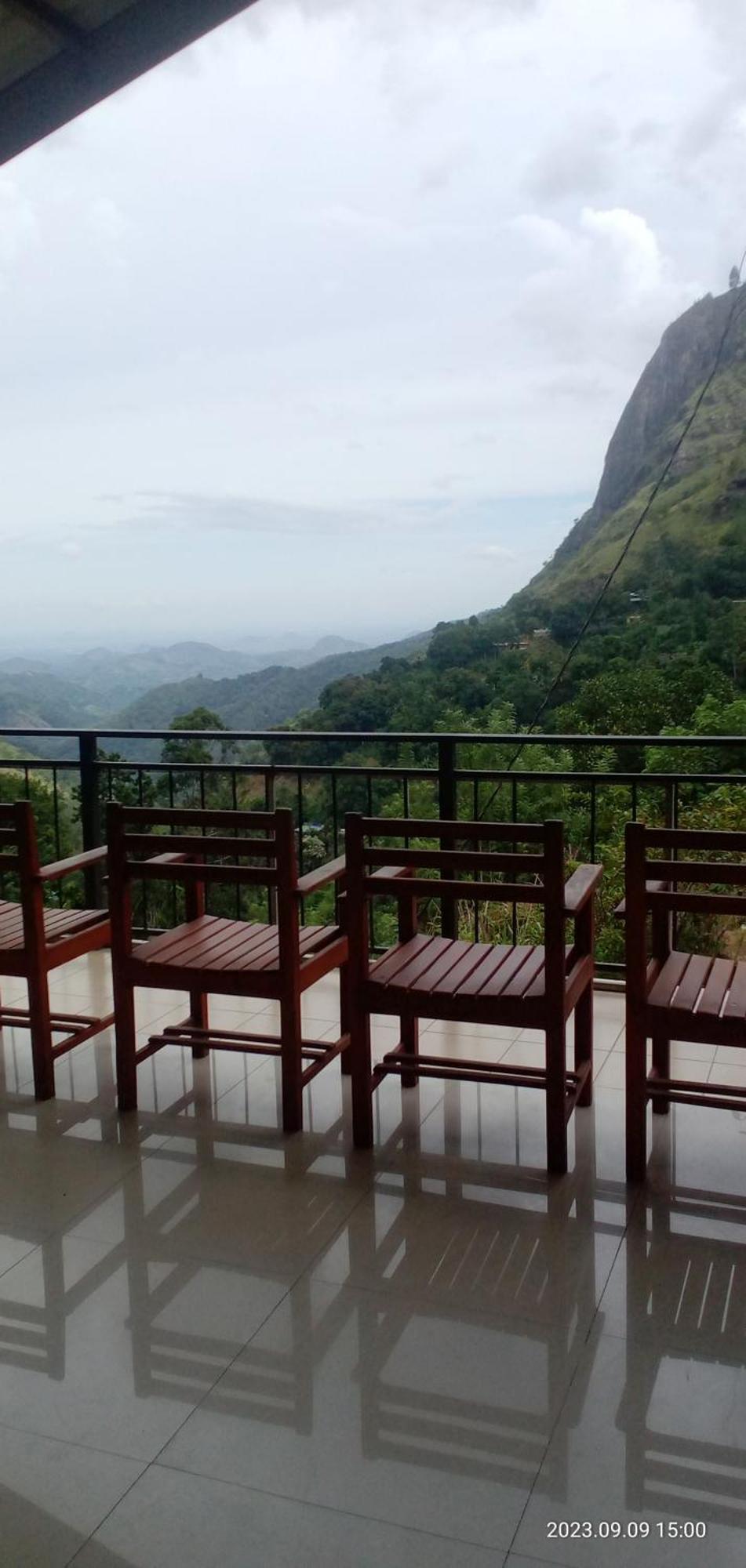 Grand Cliff Ella Hotel Bagian luar foto